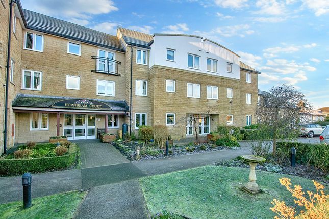 Thumbnail Flat for sale in 39 Hornbeam Court, Oxford Avenue, Guiseley, Leeds, West Yorkshire