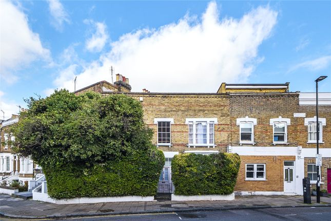 Terraced house for sale in Riversdale Road, Highbury N5