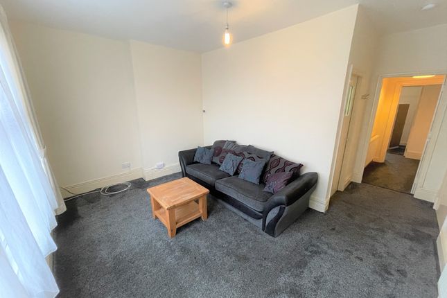 Flat 5, 4, Coppice Road, Birmingham photo 3