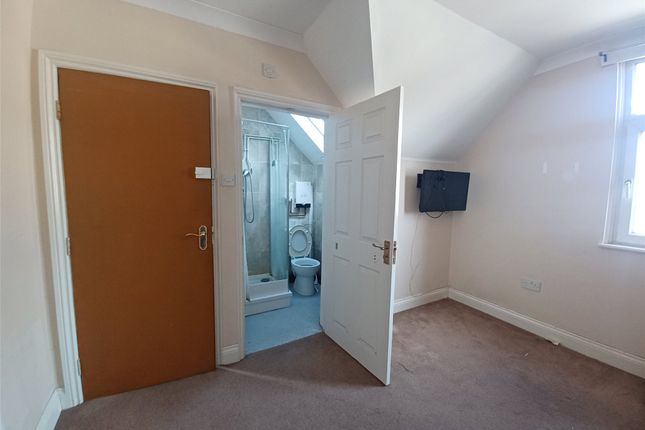Room 7, 18, Richmond Road, Oxfordshire photo 2