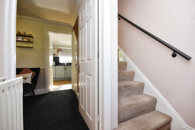 Terraced house for sale in Deal Close, Braintree