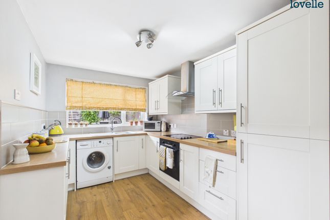 6a, High Street, Caistor photo 2
