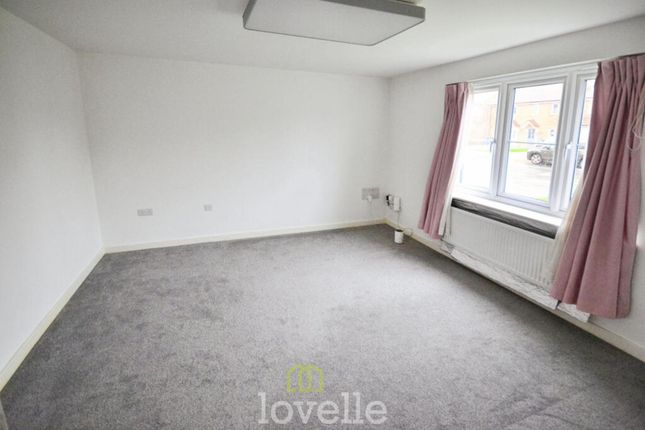 62 Eagle Drive, Grimsby photo 3