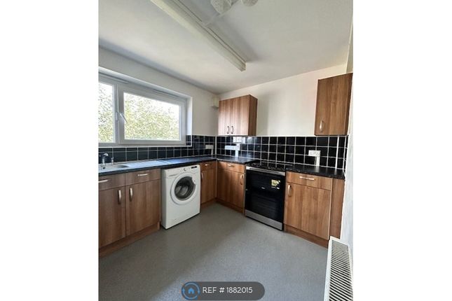 Thumbnail Flat to rent in Harts Lane, Barking