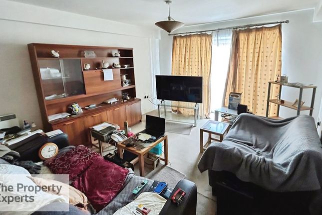 237, Albert Road, Devon, PL2 photo 2