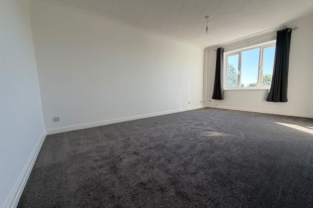 Flat 22, Vincent Lodge, Benbow Drive, Chelmsford photo 5
