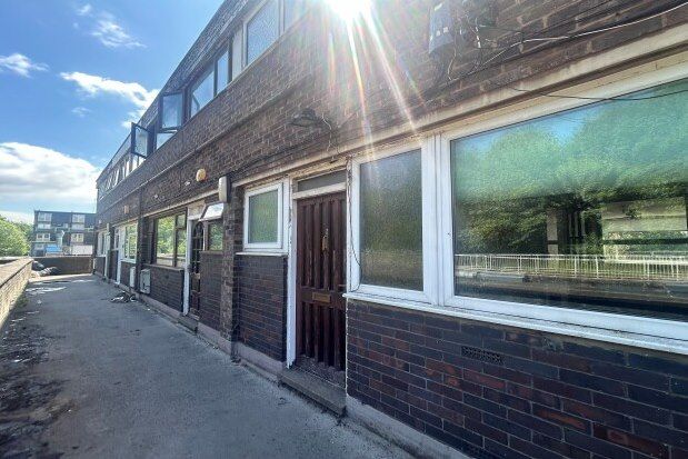Thumbnail Flat to rent in Gleadless Road, Sheffield