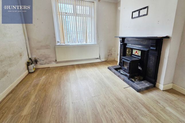 8, Wimborne Road, Bridgend photo 2