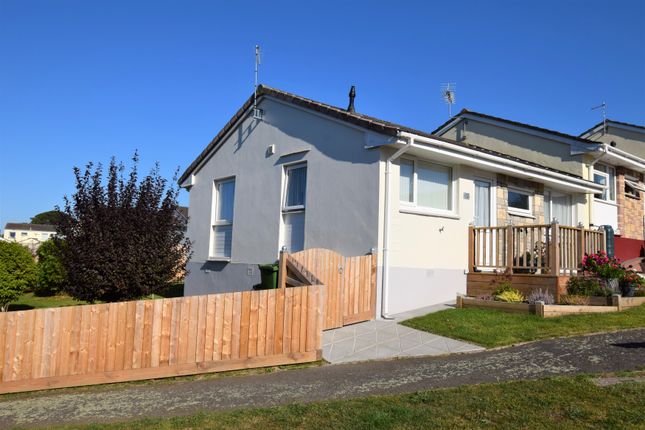 Thumbnail Bungalow to rent in Chestnut Drive, Bideford