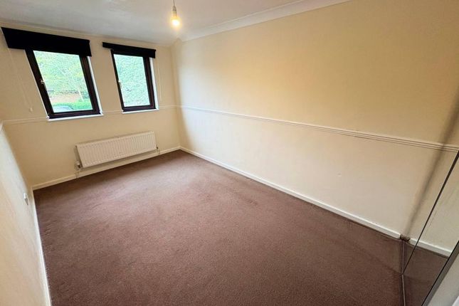 38, Farrier Place, Milton Keynes photo 4