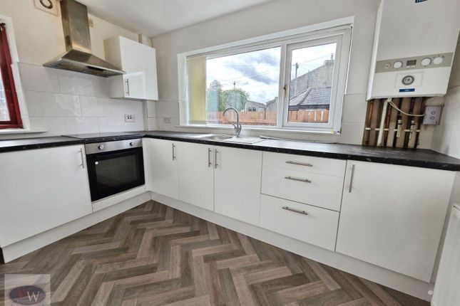 1 West Court, Westgate, Baildon photo 4