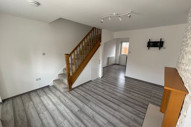45, Cabin Leas, LOUGHBOROUGH photo 3