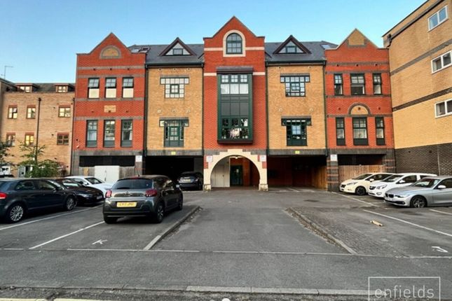 Flat for sale in St. Marys Place, Southampton
