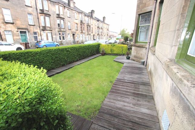 Flat for sale in Glasgow Road, Dumbarton