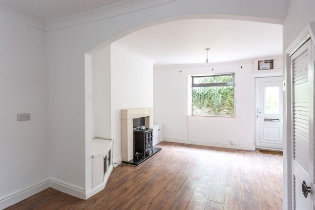 31 Silver Street, Bideford photo 3