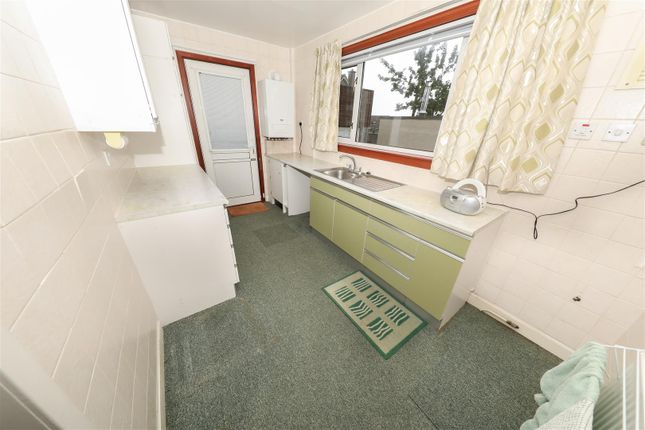 30, Cairngorm Crescent, Kirkcaldy photo 4