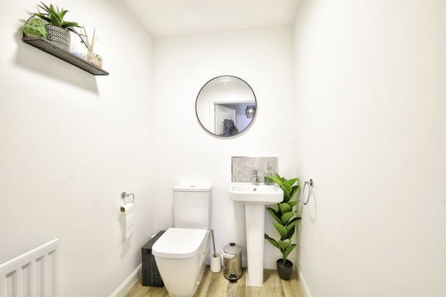 10, Sandpit Close, NORTHAMPTON photo 4