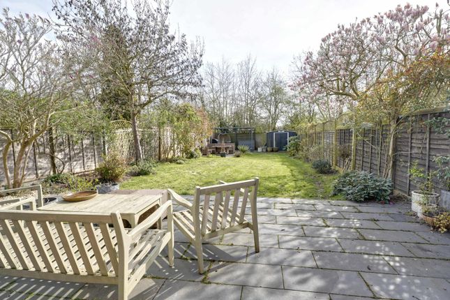 66, Wychford Drive, Sawbridgeworth photo 3