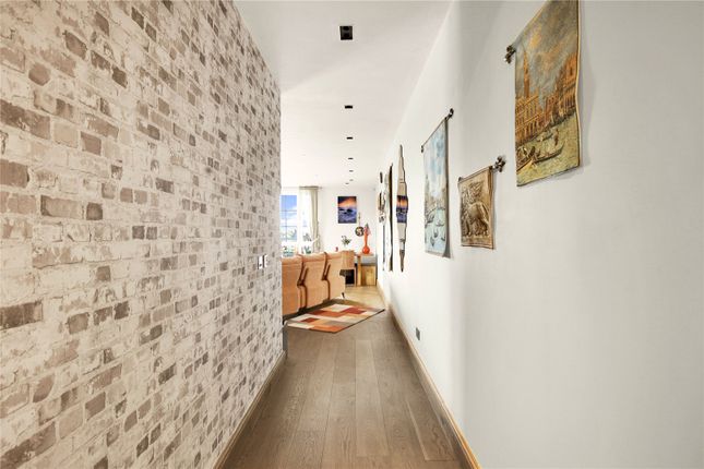 Flat for sale in Papermill Wharf, 50 Narrow Street
