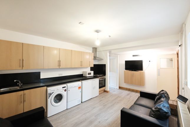 Homes To Let In Preston Lancashire Rent Property In