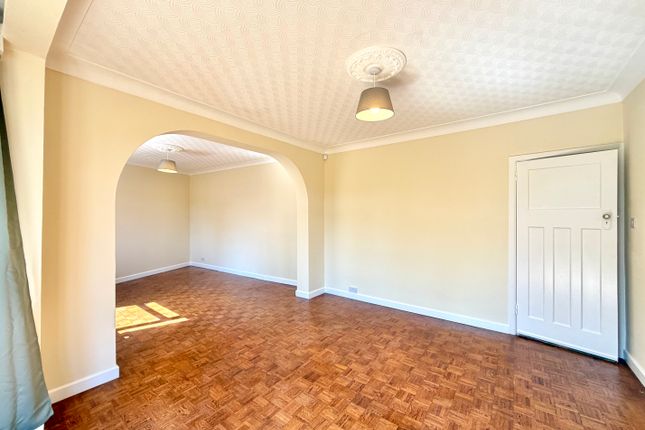 42, Wyndale Avenue, London photo 5