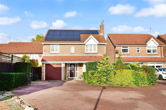 Thumbnail Detached house for sale in Bentley Drive, Harlow, Essex