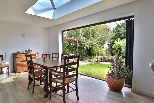 17, Paxhill Lane, Tewkesbury photo 4