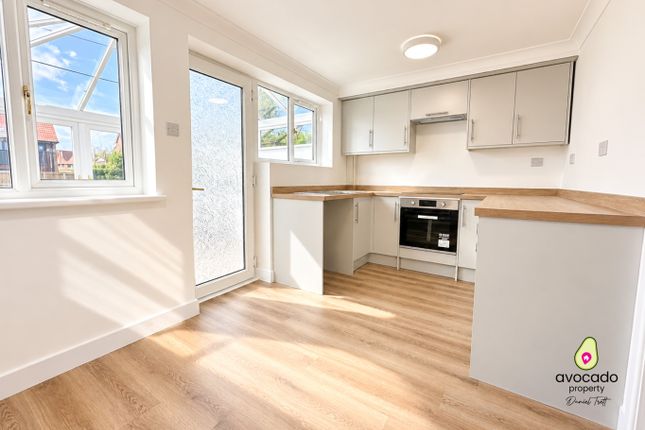 2-bed terraced on Ostend Road, Norwich, £1,000/mo