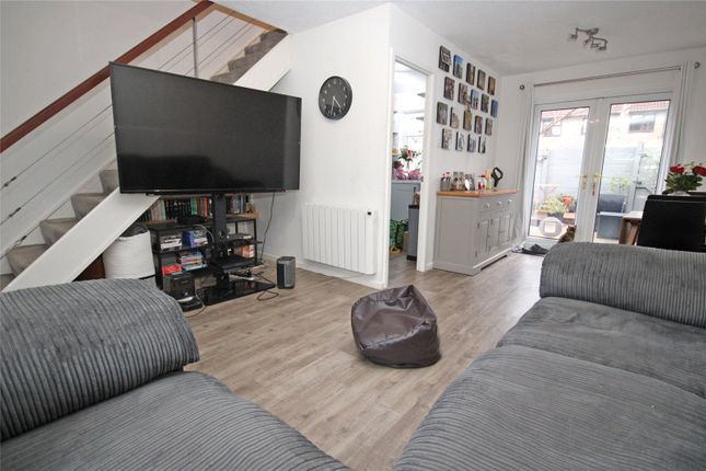 77, Eastlands, Hampshire photo 4