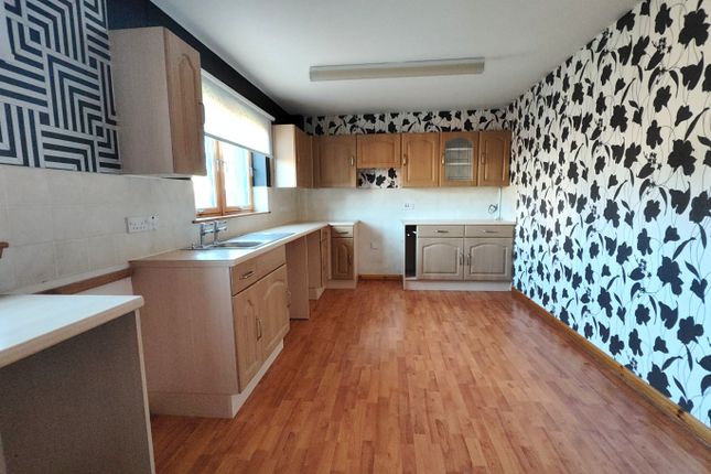 10, Broomhill Court, Aviemore photo 3