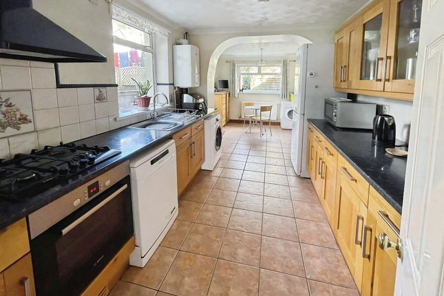 Richmond Road, ABERTILLERY photo 4