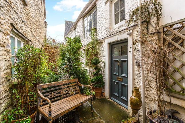 Thumbnail Flat to rent in Long Street, Tetbury, Gloucestershire