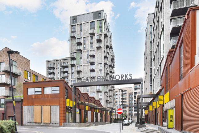 Thanet Tower, Royal Gateway, Canning Town E16, 1 bedroom flat to rent ...