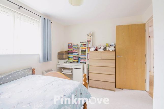 Flat for sale in Tregwilym Road, Rogerstone, Newport