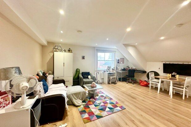 Flat to rent in Lower Parliament Street, Nottingham