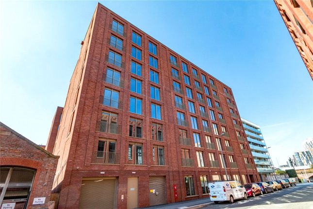 Flat to rent in Hulme Hall Road, Manchester