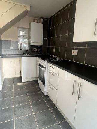 25, Belgrave Road, Slough photo 4