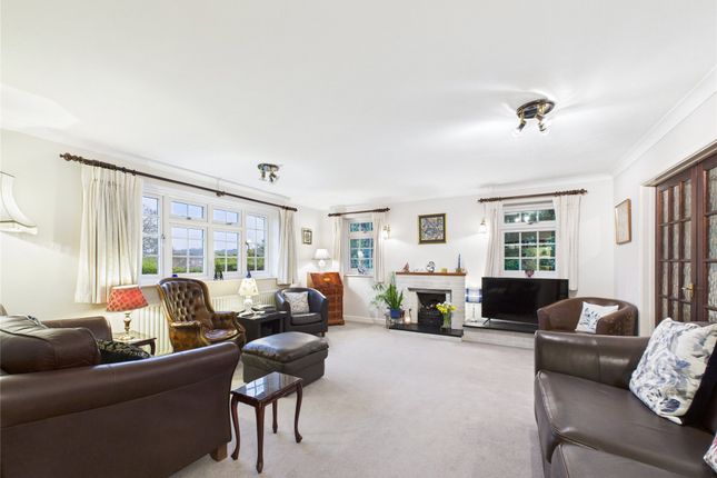 22, Mountbatten Rise, Sandhurst photo 2