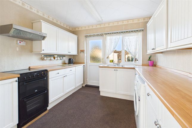 Winsley Close, Wiltshire photo 4