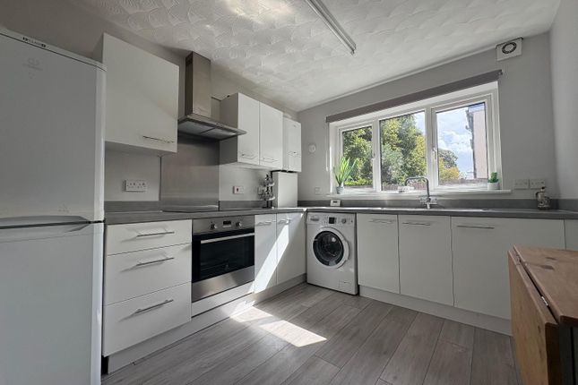 4, Fairleigh Mews, Fairleigh Road, Cardiff photo 2