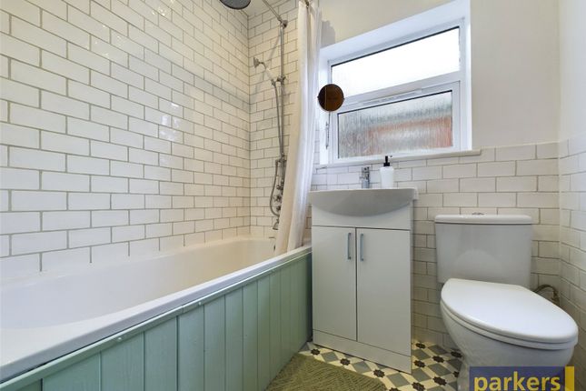 Terraced house for sale in York Road, Reading, Berkshire