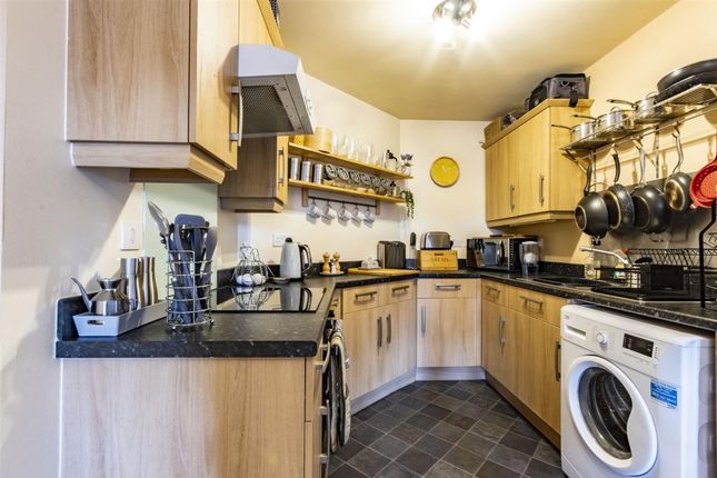 6 Aston House, Chesterfield photo 3