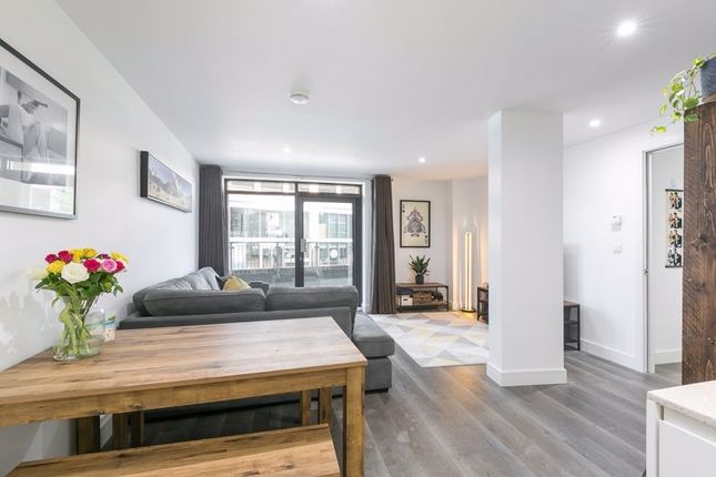 Flat for sale in Whitestone Way, Croydon