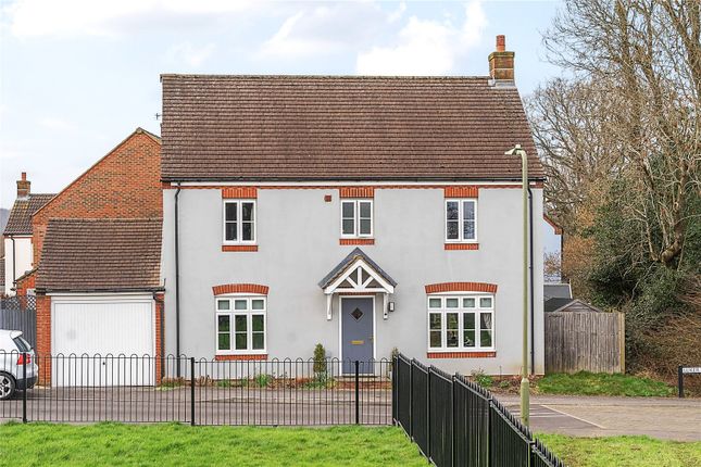 Detached house for sale in Luker Drive, Petersfield, Hampshire
