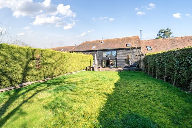 70, Hedgerley Lane, Gerrards Cross photo 2
