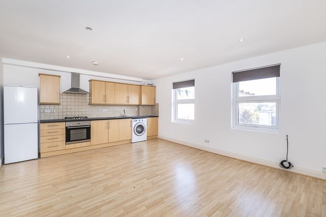 Thumbnail Duplex to rent in Upper Tooting Road, London