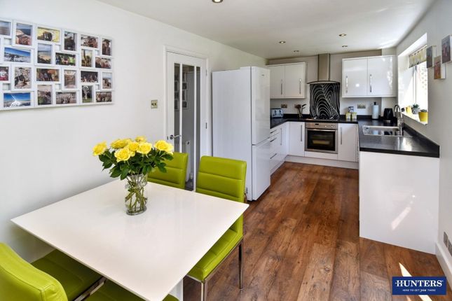 21, Stevenson Gardens, Leicester photo 3