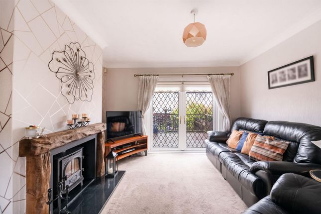 10, Mayfield Avenue, Tillicoultry photo 4