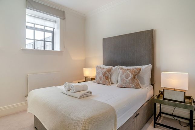 13 Palace Wharf Rainville Road, London photo 2