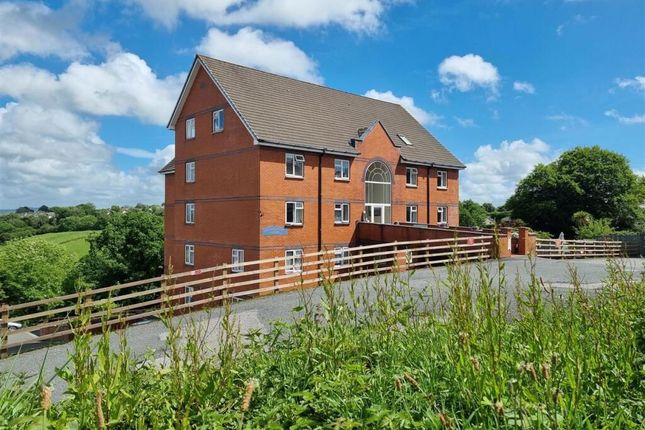 2-bed house on Flat 10 Pendruccombe Court, Tavistock Road, Launceston, £90,000